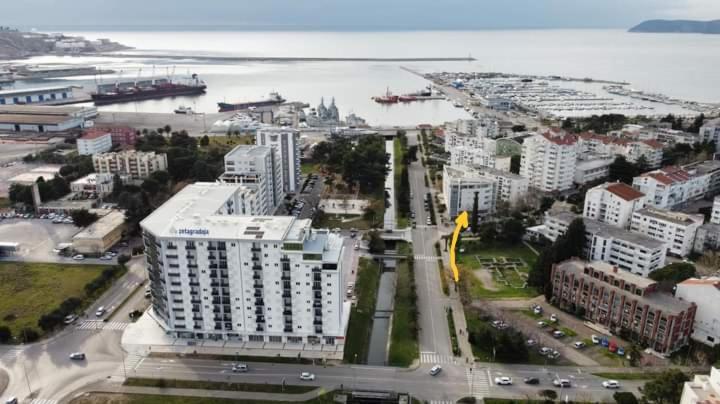 Апартаменты Ирина М Bar Exteriér fotografie